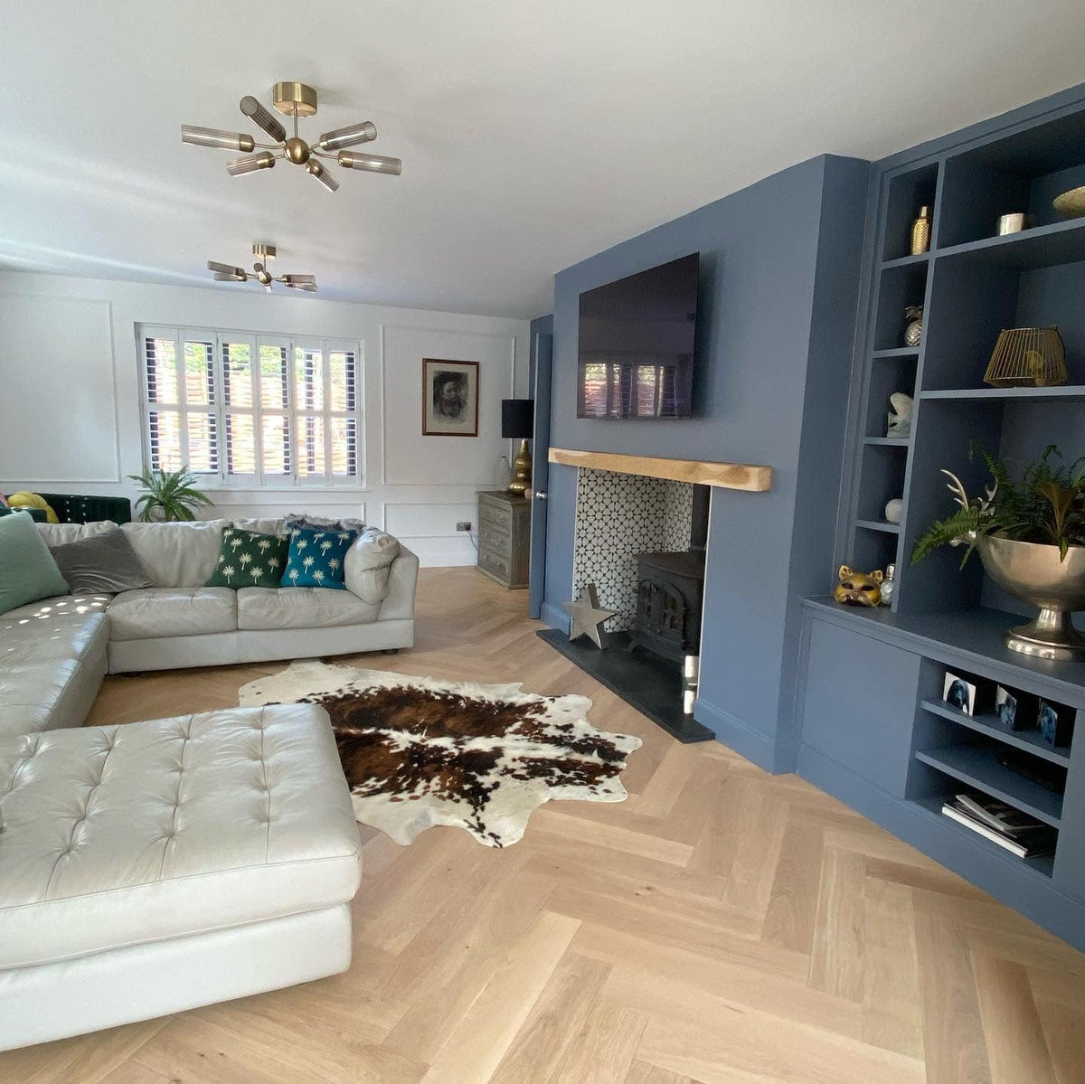 AR8459F Ashton &amp; Rose Lune - Floating Herringbone Free Sample