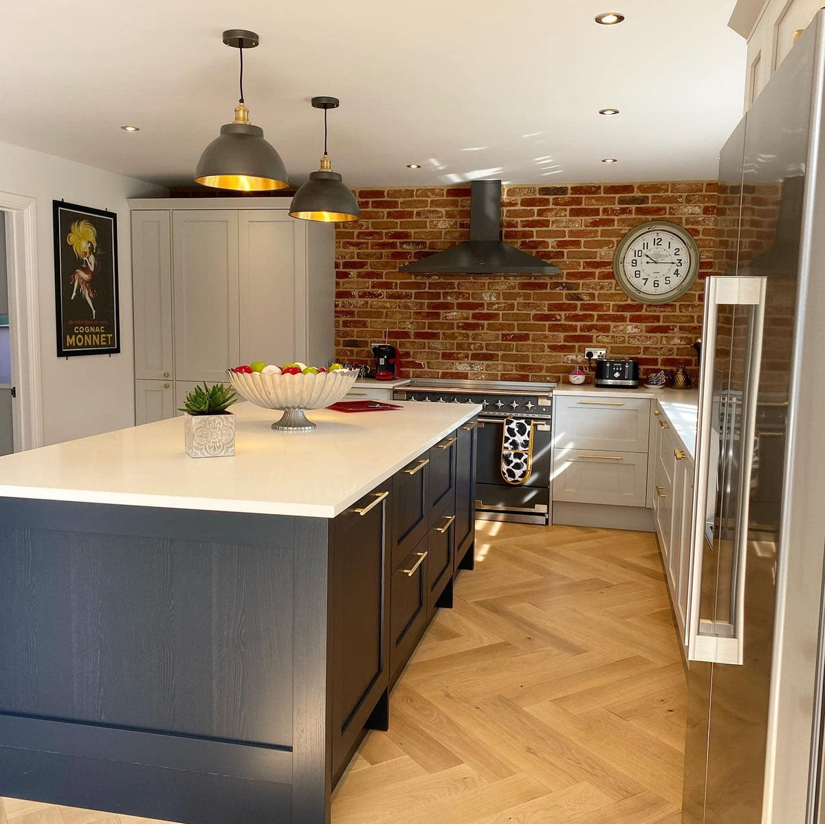 AR8459F Ashton &amp; Rose Lune - Floating Herringbone Free Sample