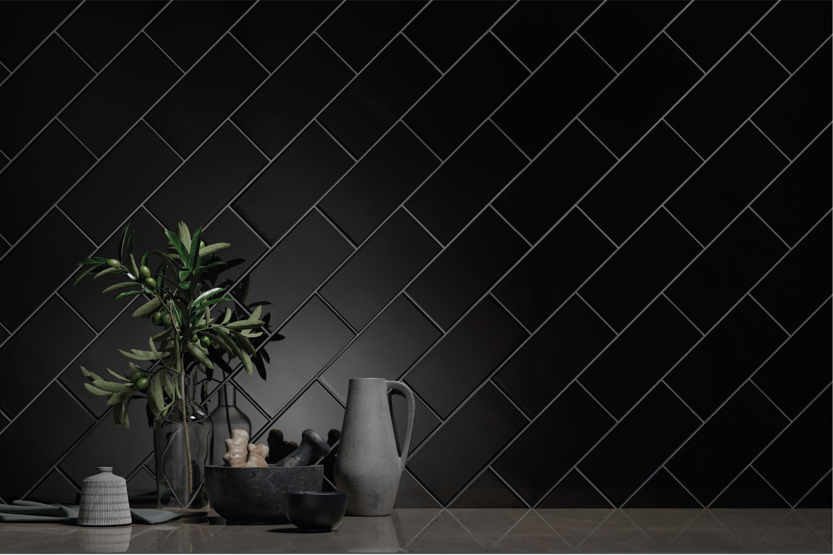 Vetro Milano Black Free Sample